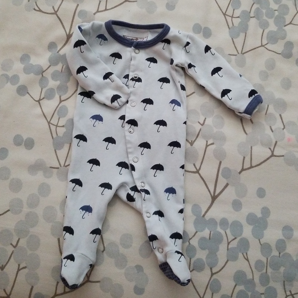 L'ovedbaby footie.